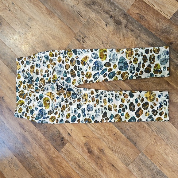 👖Sentimental Multicolor Patterned Pants - Picture 5 of 8